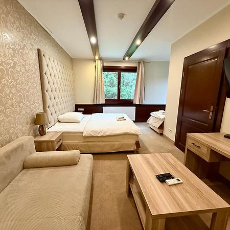 زيلونا غورا An-Son Apartamenty المظهر الخارجي الصورة