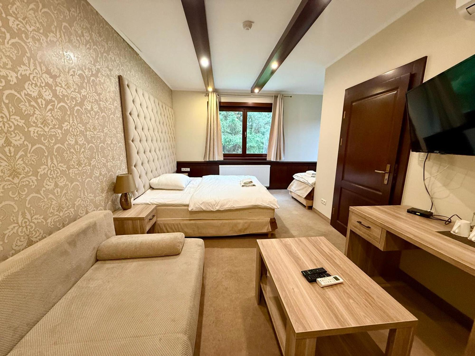 زيلونا غورا An-Son Apartamenty المظهر الخارجي الصورة